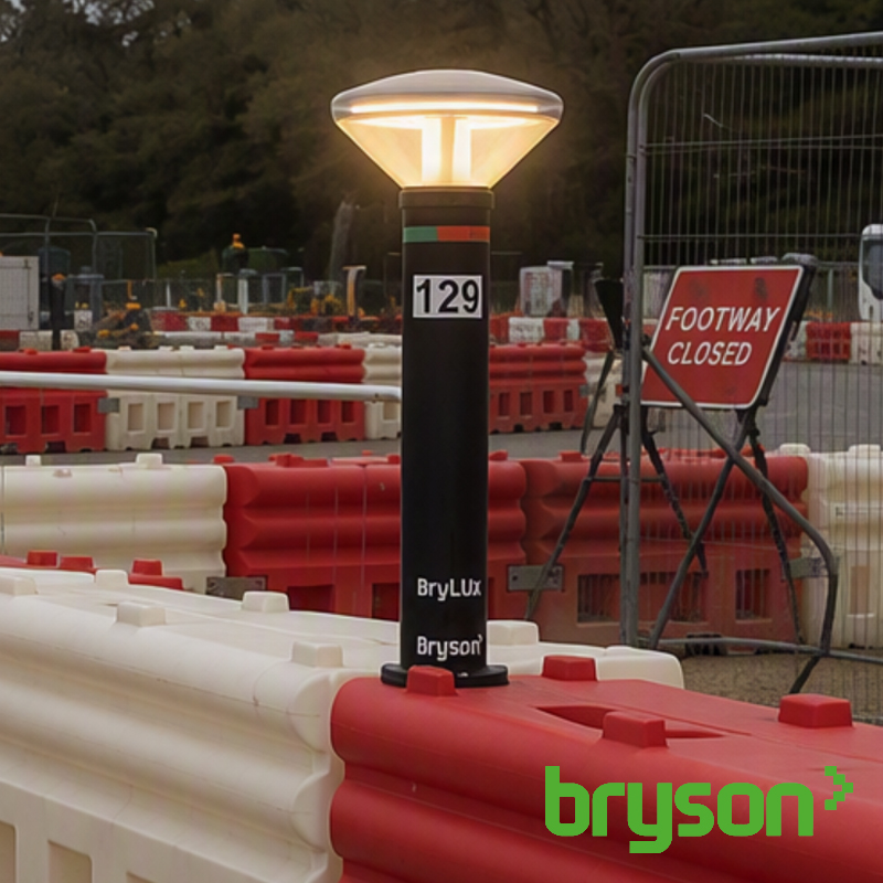 Bryson Brylux 1000 c/w Bollard