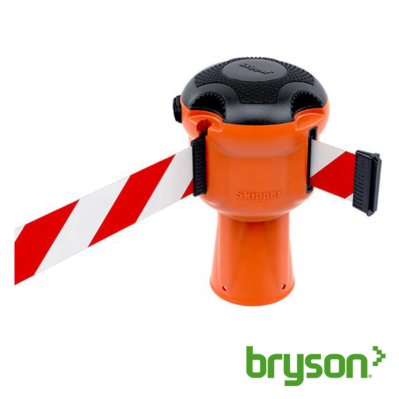 Skipper Retractable Barrier