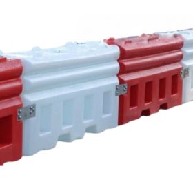 RB22 Water Filled Crash Barrier