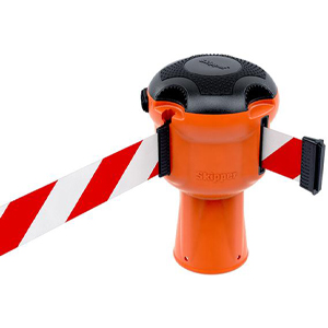 Skipper Retractable Barrier